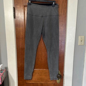Lyssé Grey Denim Leggings‎ 4-Way Stretch Comfort